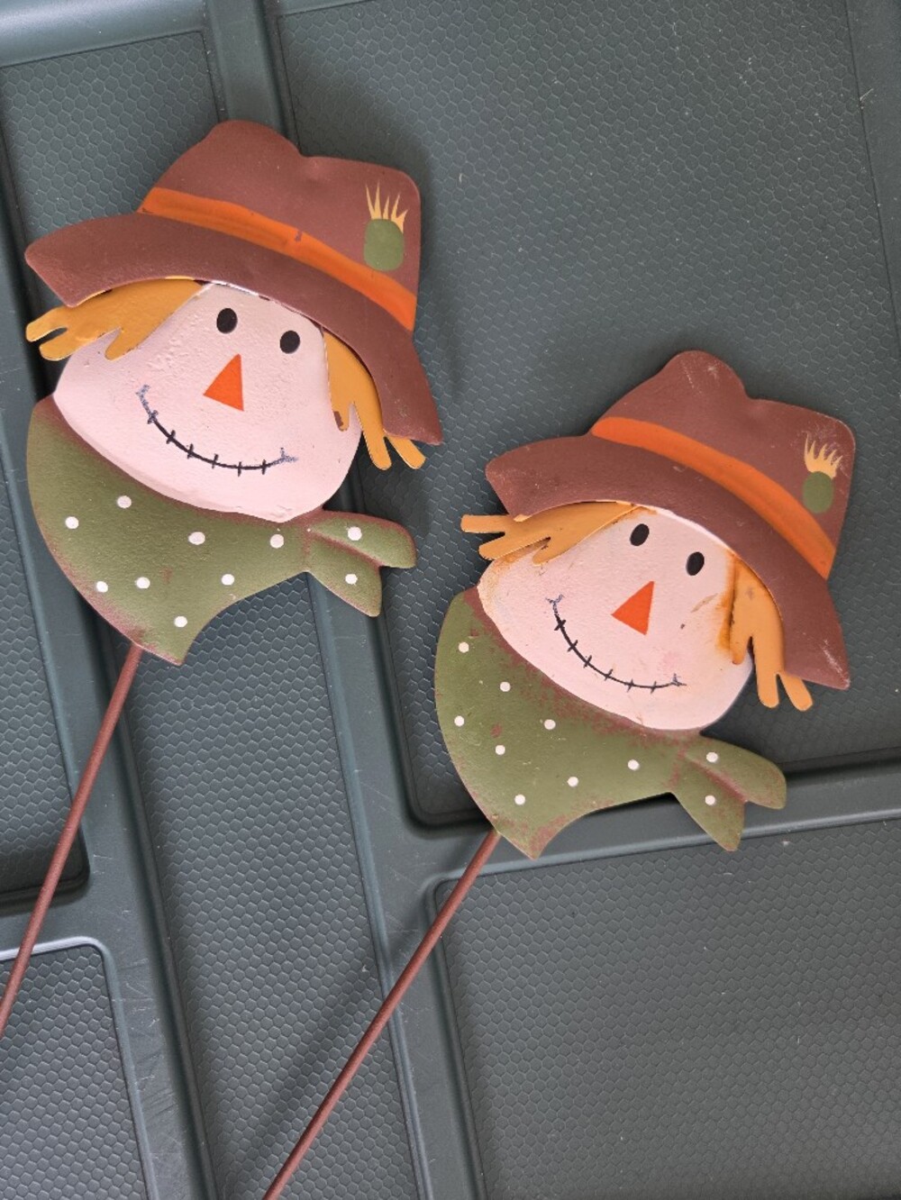 Cute Pair of Rust Hat Scarecrow Garden Stakes